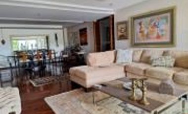 Vendo Departamento en Lomas de Urdesa
