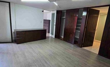 Renta de Oficinas Casa uso de suelo Comercial Bosques de  Echegaray