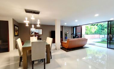 Venta de casa en el Poblado, La Visitación