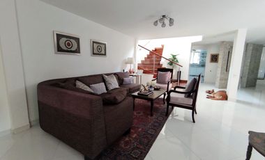 Venta de casa en el Poblado, La Visitación