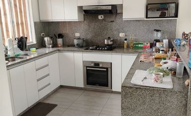 VENTA DE EXCLUSIVO DUPLEX AMOBLADO Y EQUIPADO EN TUMBES