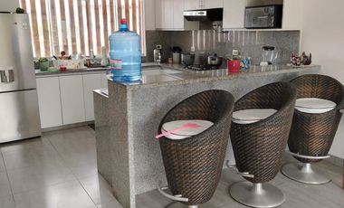 VENTA DE EXCLUSIVO DUPLEX AMOBLADO Y EQUIPADO EN TUMBES
