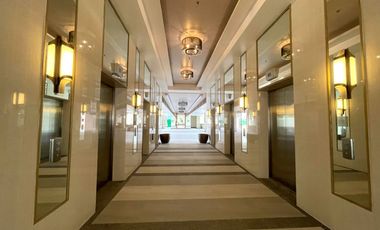 Quezon City Condo 2brwPS Atrium Garden morning Sun The Crestmont DMCI nr MRT Qave Station Trinoma SM North