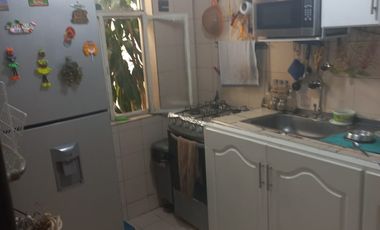 VENDO CASA COMERCIAL