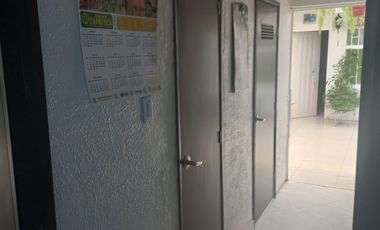 VENDO CASA COMERCIAL