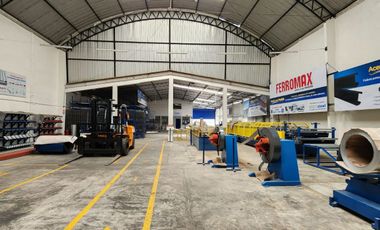 AMPLIO GALPON EN ARRIENDO AL SUR DE AMBATO