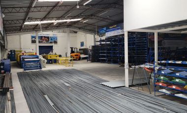 AMPLIO GALPON EN ARRIENDO AL SUR DE AMBATO