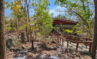 Retirement House in Canlumacad, Santander, Cebu