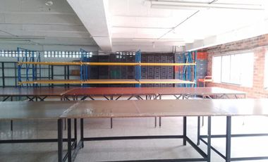 45986 Bodega en arriendo en el sector Villa Central
