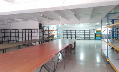 45986 Bodega en arriendo en el sector Villa Central