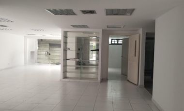 Casa Comercial en arriendo en San Vicente.