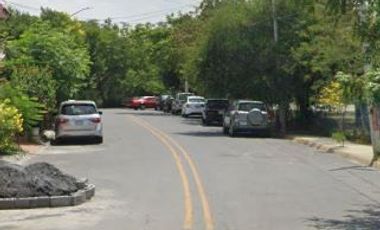 ¡¡Invierte Inteligente, Compra en Remate!! Venta de Hermosa Casa en Exclusiva Zona, Col. La Herradura, Guadalupe, Nuevo León.