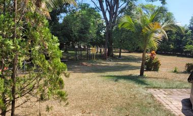 VENDO UNA HECTAREA EN RESTREPO META CON CASA QUINTA