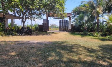 VENDO UNA HECTAREA EN RESTREPO META CON CASA QUINTA