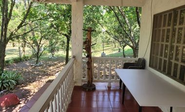 VENDO UNA HECTAREA EN RESTREPO META CON CASA QUINTA