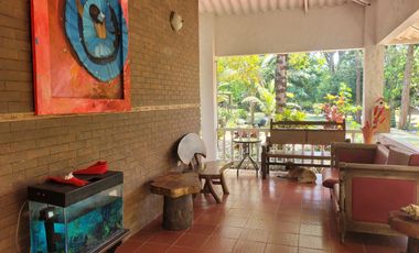 VENDO UNA HECTAREA EN RESTREPO META CON CASA QUINTA
