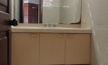 VENTA DEPARTAMENTO TRES DORMITORIOS SECTOR EL BOSQUE QUITO ECUADOR