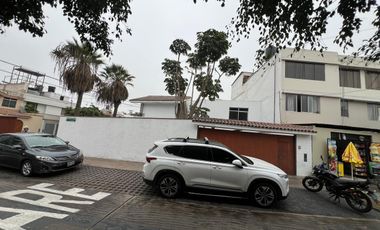 Vendo Hermosa Casa Remodelada - San Borja