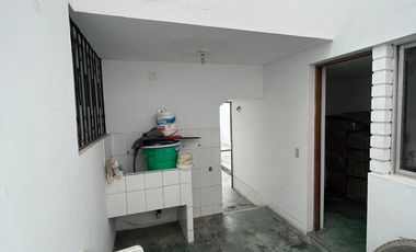 Vendo Hermosa Casa Remodelada - San Borja