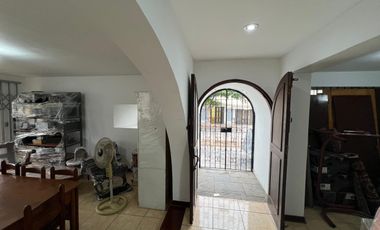 Vendo Hermosa Casa Remodelada - San Borja
