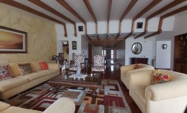 CASA CLUB EN VENTA GUAYMARAL BOGOTA