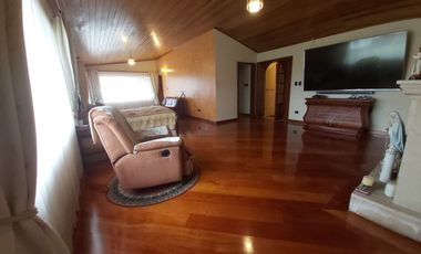 CASA CLUB EN VENTA GUAYMARAL BOGOTA