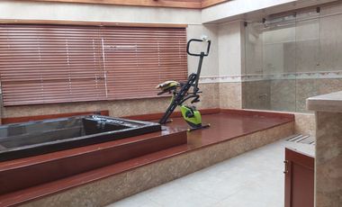 CASA CLUB EN VENTA GUAYMARAL BOGOTA