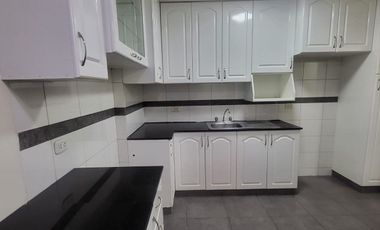 En venta este hermoso departamento ubicado en el 2do piso en San Borja Sur