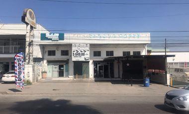 Propiedad Comercial con 4 locales en venta