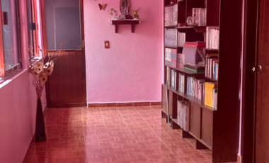 Casa en venta en Cuchilla Agrícola Oriental. A 500m del metro Puebla.