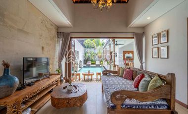 Sayan Enchantment 2-Bedroom Villa with Freehold Title