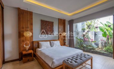 Sayan Enchantment 2-Bedroom Villa with Freehold Title