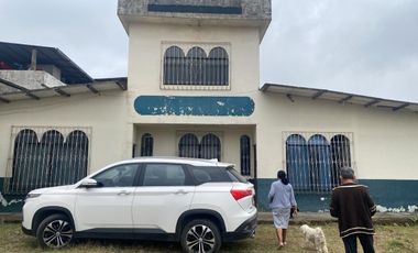 vendo casa por el banco del pichincha del indio colorado