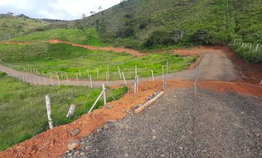 Venta de lotes en La Cumbre Pavas