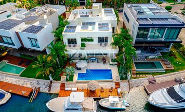 Casa en Venta, Zona Hotelera, Cancún, Benito Juarez, Quintana Roo.