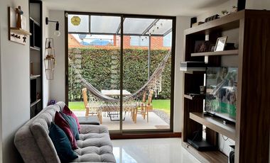 VENDO CASA CONJUNTO CANELÓN RESERVADO, CAJICÁ – CUNDINAMARCA.