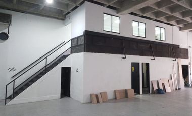 46011 Bodega en arriendo en el sector Ciudadela del Valle