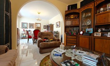 Casa De 4 Recamaras En La Paz Para Uso Habitacional u Oficinas Cerca Del Boulevard Reforma