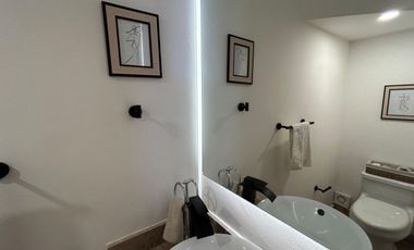CASA EN VENTA EN CANCÚN, QUINTANA ROO, RESIDENCIAL ARBOLADA, ZONA HUAYACÁN, OPORTUNIDAD