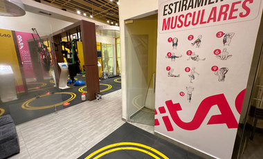 Local en el centro comercial primavera urbana