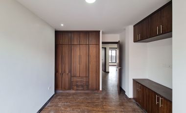 Casa en venta en sector la Argelia a pasos de la Universidad nacional de Loja al sur de la ciudad de Loja