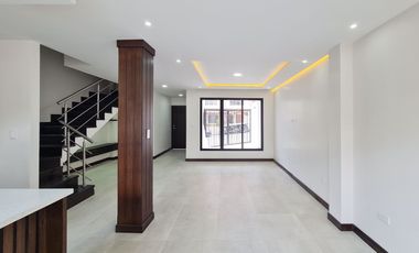 Casa en venta en sector la Argelia a pasos de la Universidad nacional de Loja al sur de la ciudad de Loja