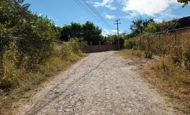 Terreno en VENTA, Fraccionamiento Club Náutico Puente Grande