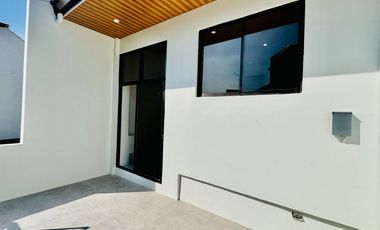 Elegant Brand New Duplex House and Lot for Sale in Las Piñas City