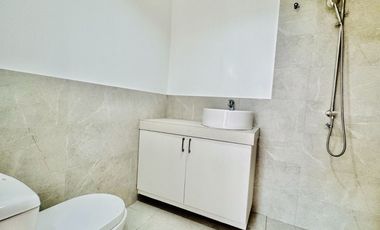 Elegant Brand New Duplex House and Lot for Sale in Las Piñas City