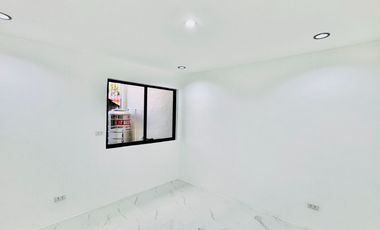 Elegant Brand New Duplex House and Lot for Sale in Las Piñas City