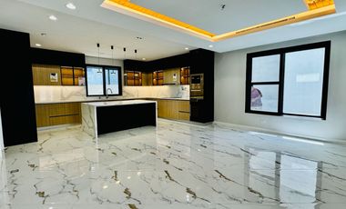 Sophisticated Style of Grand and Gracious Mediterranean Style House and Lot for Sale in Portofino South, Las Piñas City