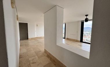 RENTA. Cumbres del Lago - Departamento con amenidades y 3 recamaras