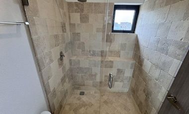 Cumbres del Lago - Departamento en planta baja de 3 recamaras. RENTA