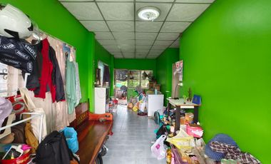 ขายด่วน! บ้านเดี่ยวชั้นเดียว ทำเลดี ใกล้คลอง 8 ธัญบุรี เนื้อที่ 26 ตารางวา พื้นที่ใช้สอย 90 ตารางเมตร 2 ห้องนอน 1 ห้องน้ำ 2 ที่จอดรถ ถนนหน้าบ้านกว้าง